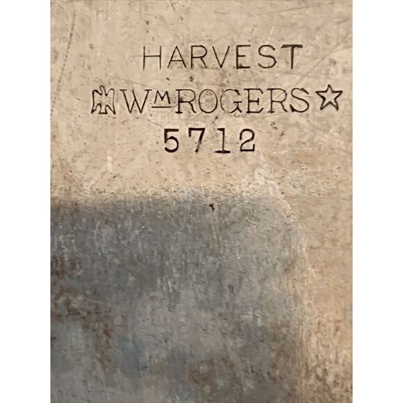 Vintage Wm Rogers Silverplate Oval Vegetable Serving Dish Harvest Pattern 5712 - Picture 5 of 7